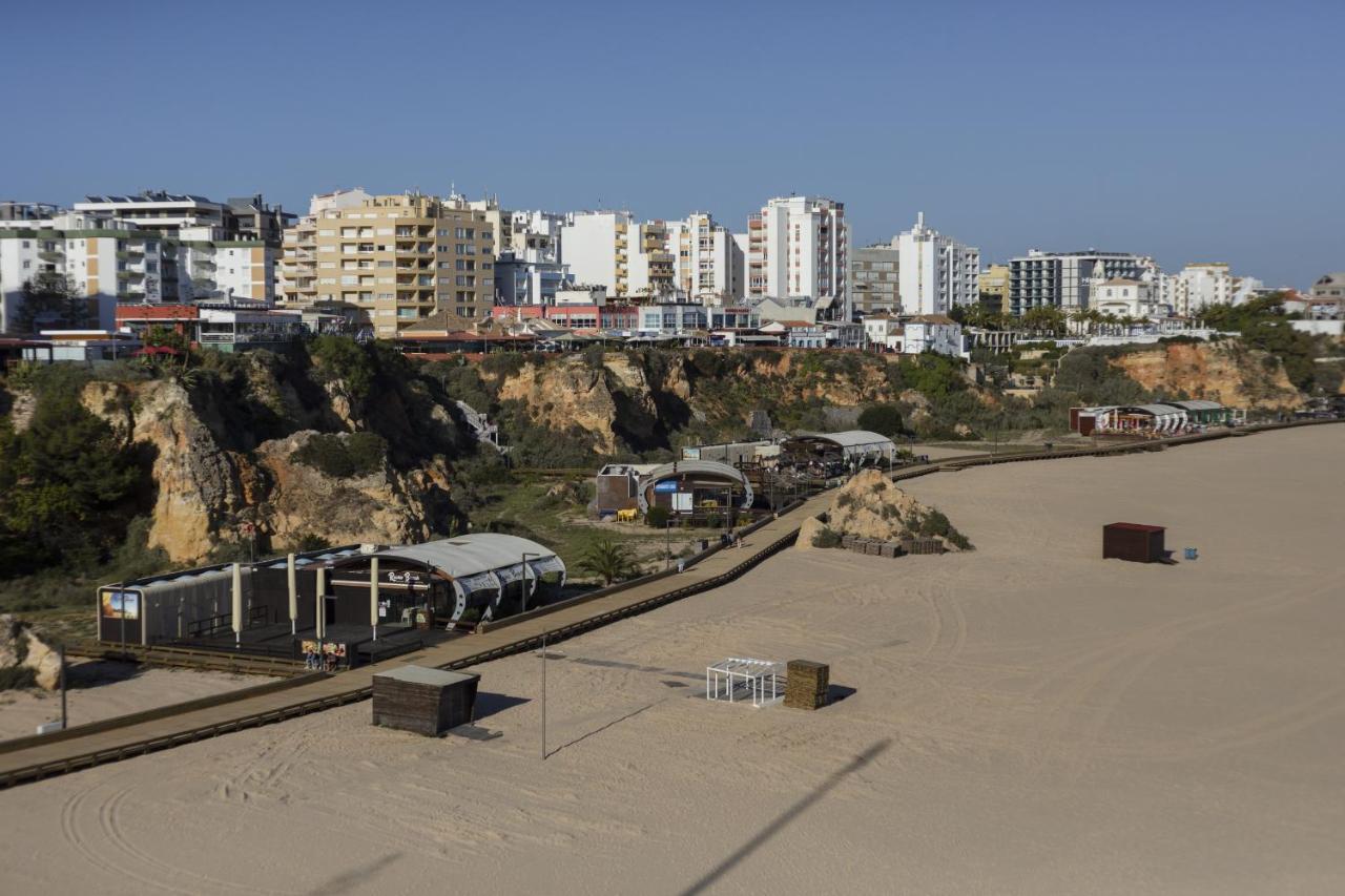 Apartment In Praia Da Rocha With A-C, Terrace In Portimão Exteriör bild